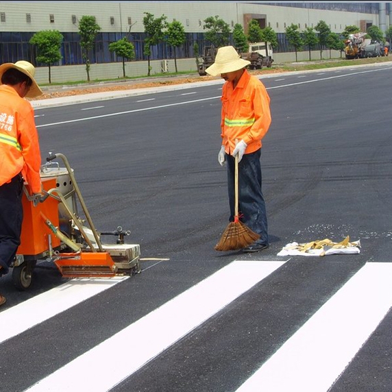 通化通化道路斑马线施工,斑马线划线,道路斑马线
